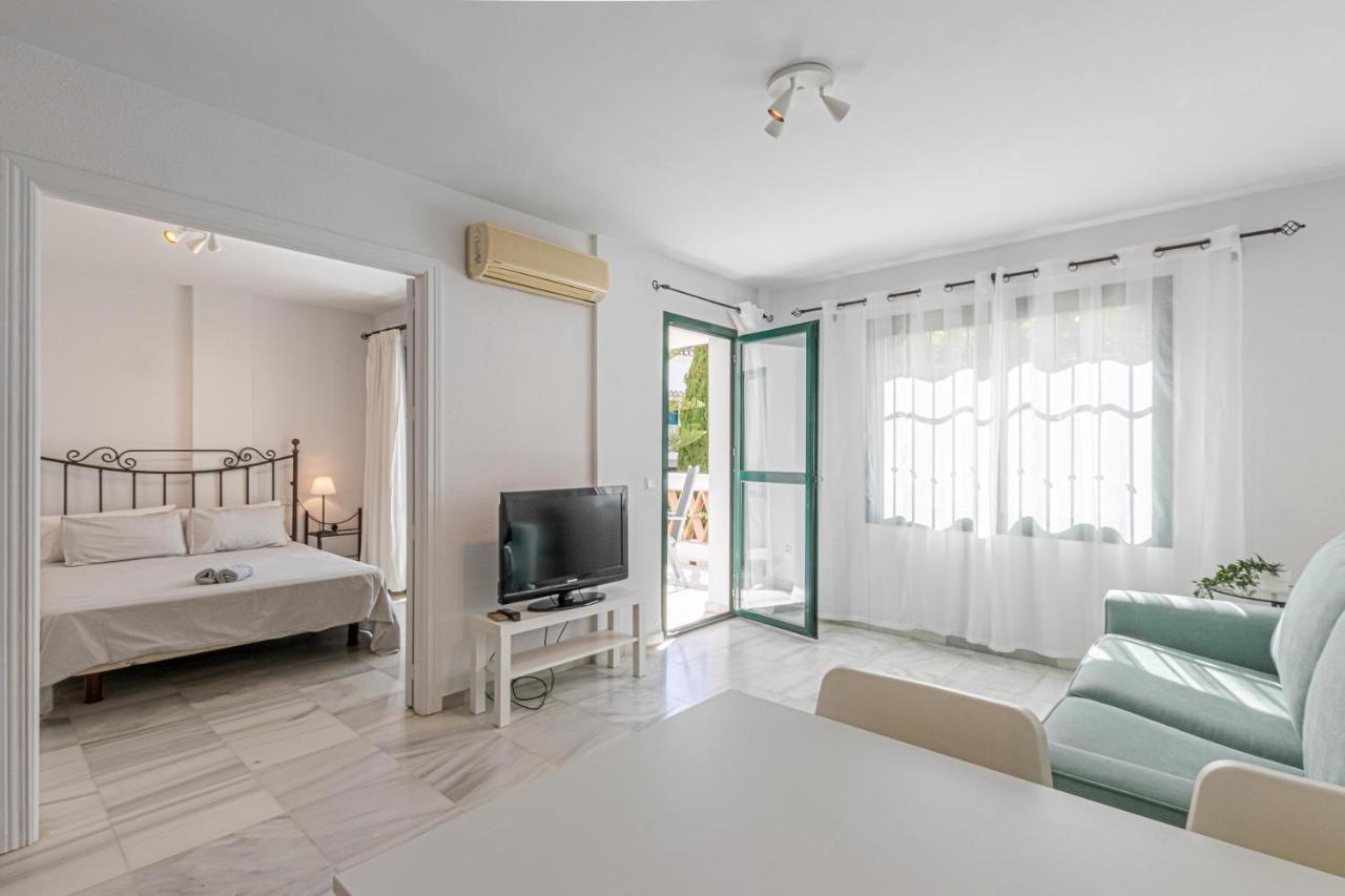 797 Holiday Rentals - Apartamento Frente Al Parque La Paloma Con Piscina Benalmadena Ngoại thất bức ảnh
